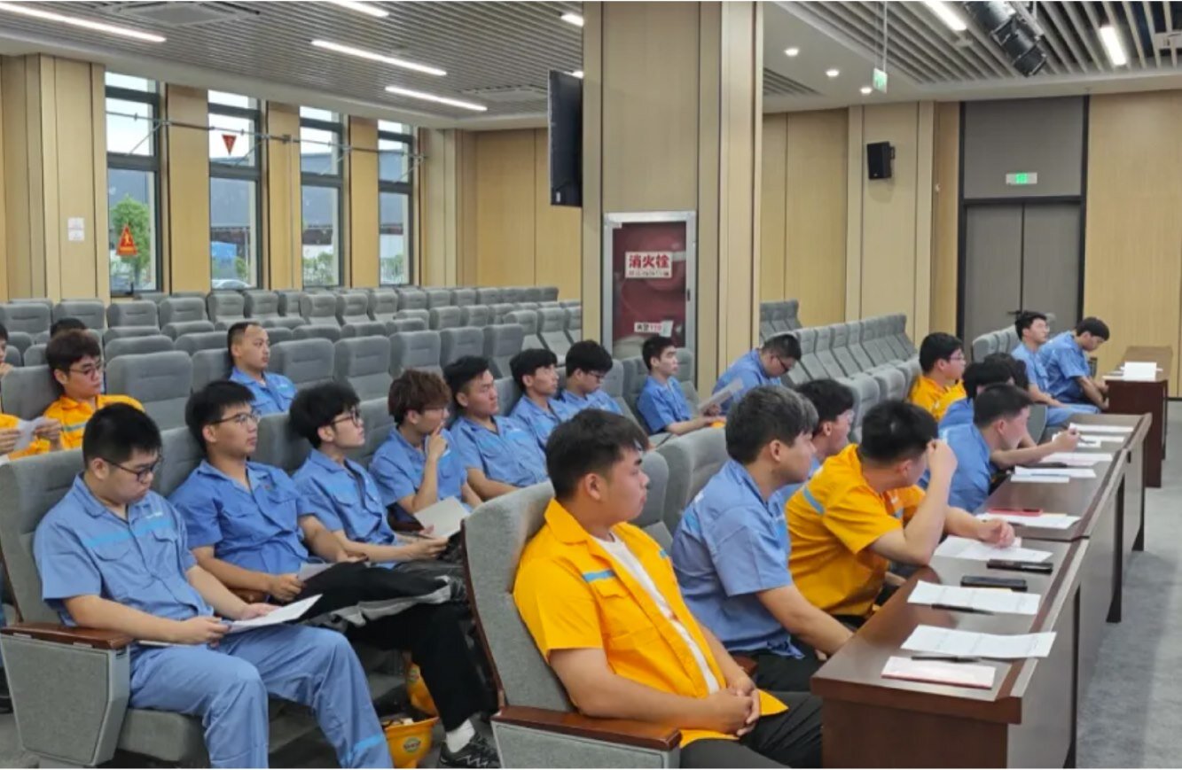 青春飞扬 梦想闪耀 | 中鼎恒盛2024年校招大学生入职培训