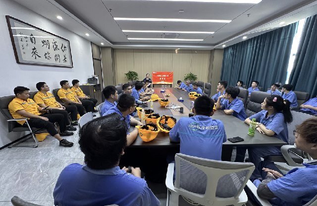 新员工心声 共话成长 | 大学生入职座谈会