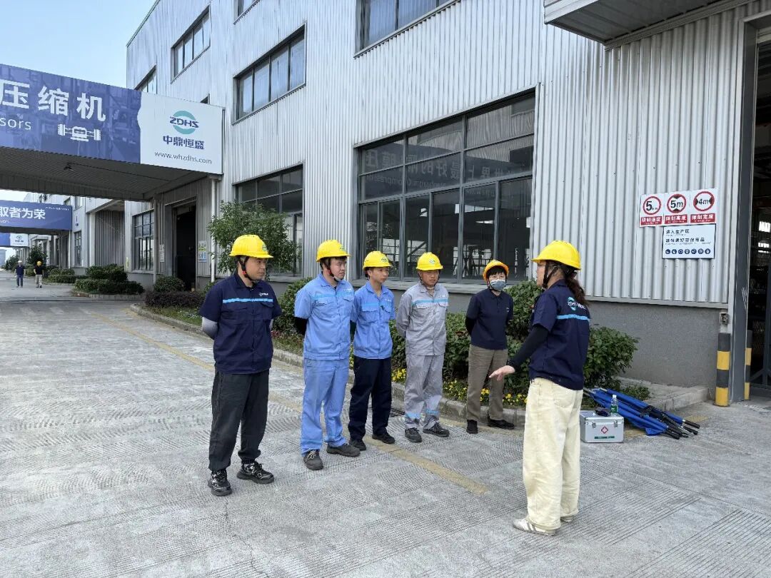 以练筑防 安全护航|中鼎恒盛开展高温中暑应急实战演练
